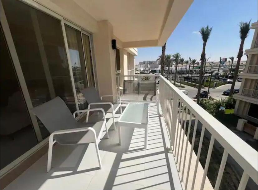Apartment Marassi, Marina Views, Waters